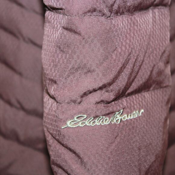 Eddie Bauer Plum Petite Medium Coat Jacket Faux Fur Hoodie Quilted Sherpa Lined - Picture 6 of 8